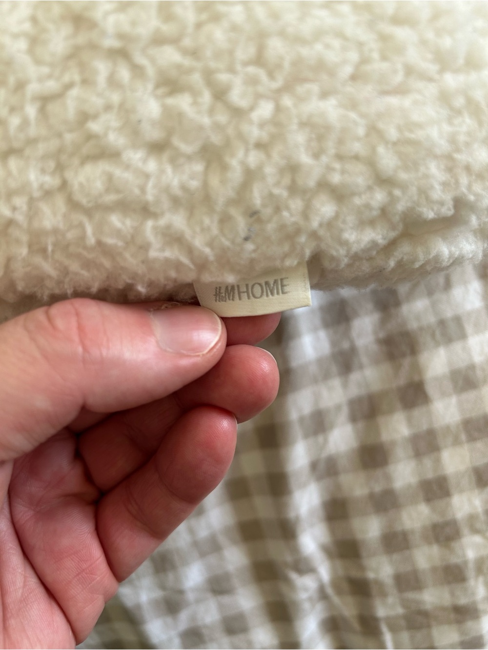 Soft Cloud-Shaped Throw Pillow - Cream - Picture 3 of 3